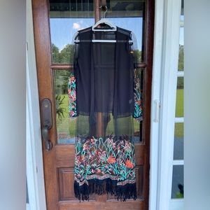 Black sheer embroidered kimono with fringe.‎ Fabulous boho festival western (M)